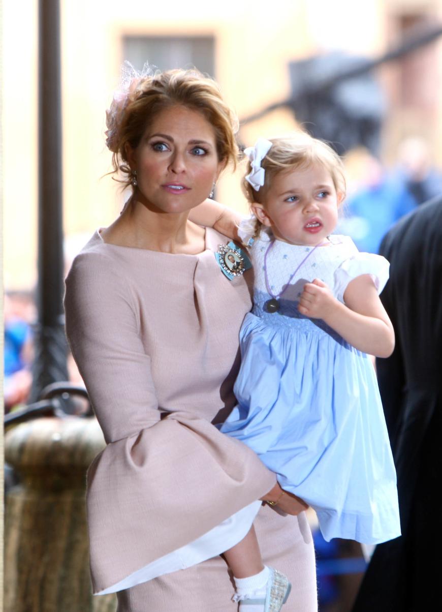 Heute hier, morgen da: Wird das ständige Hin und Her der Tochter von Madeleine von Schweden, Prinzessin Leonore, irgendwann zu viel?