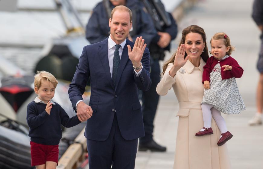 Die royale Bilderbuch-Familie bekommt Nachwuchs: Prinz George und Prinzessin Charlotte können sich auf ein Geschwisterchen freuen.