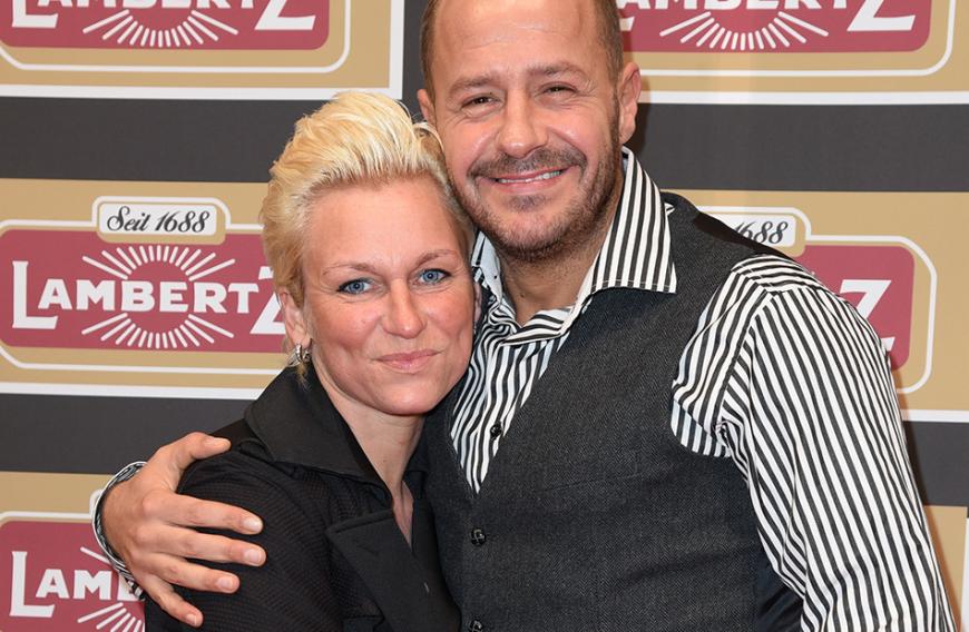 Nicht die feine Art: Trotz Trennung litt Jana Windolph, 39, Willis Managerin und Ex-Freundin, unter seinen Eskapaden im TV: