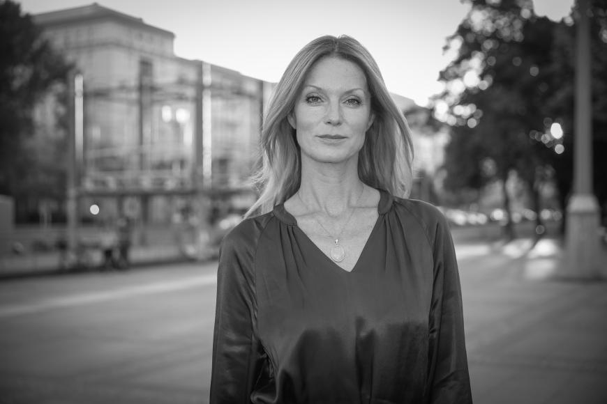 Esther Schweins hat einen schweren Schicksalsschlag zu verkraften, ihr Lebensgefährte ist gestorben.