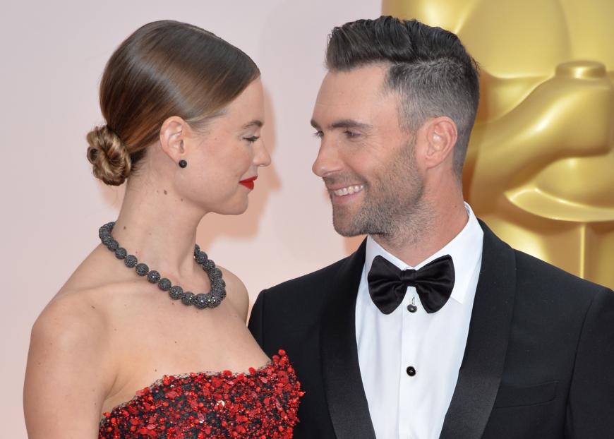 Behati Prinsloo und Adam Levine werden zum zweiten Mal Eltern.