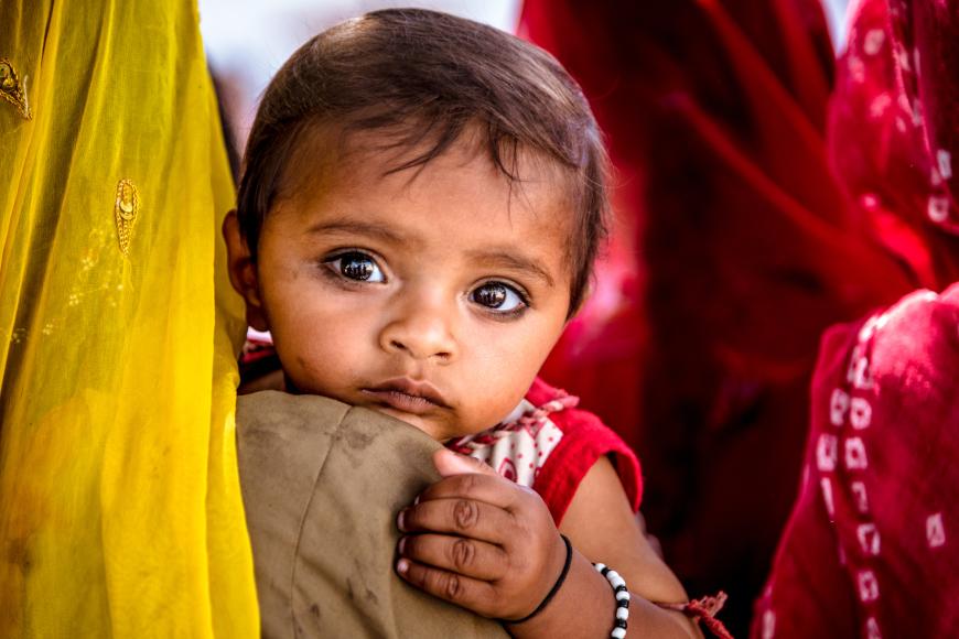 Um an Alkohol zu kommen, verkaufte ein Vater in Indien sein Kind für umgerechnet 300 Euro.