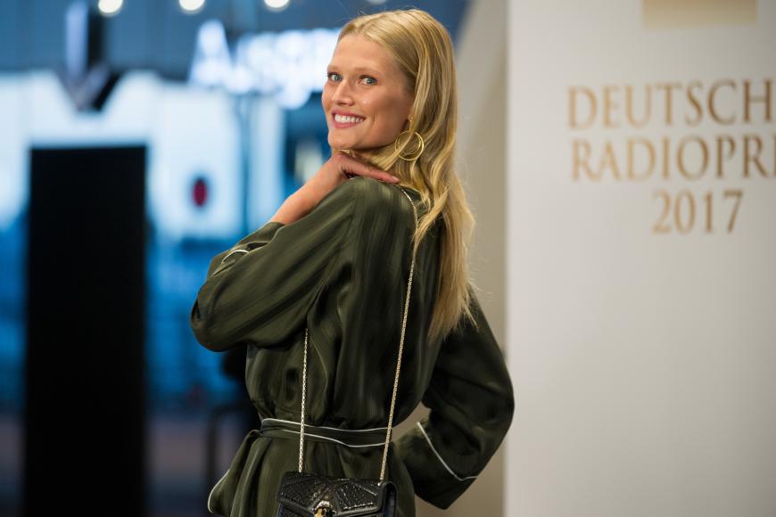 Von 2013 bis 2014 war Leonardo bereits mit dem deutschen Model Toni Garrn liiert.