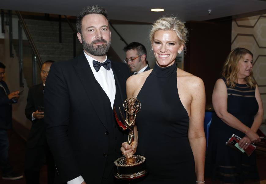 Nur kurze Zeit nach ihrem ersten öffentlichen Auftritt, verdichten sich die Hinweise, dass Ben Afflecks neue Freundin Lindsay Shookus schwanger ist.