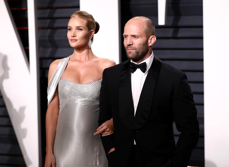 Rosie und Jason lernten sich 2010 bei den Dreharbeiten zu „Transformers