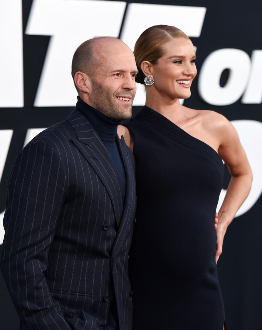 Teilen sie ein süßes Geheimnis? Rosie Huntington-Whiteley und Jason Statham sollen klammheimlich „Ja