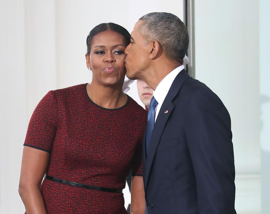 Michelle Obama durfte sich anlässlich des 25. Hochzeitstags auf eine süße Liebeserklärung von Barack Obama freuen.