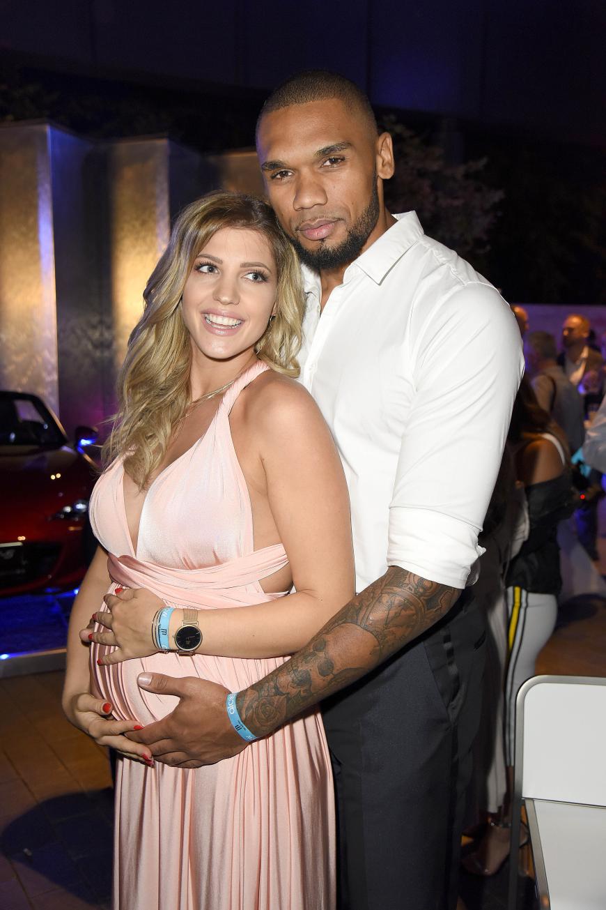 Sarah Nowak und Dominic Harrison erwarten ihr erstes Kind - doch Sarahs Fans machen sich Sorgen, dass sie ihr Baby gefährdet!