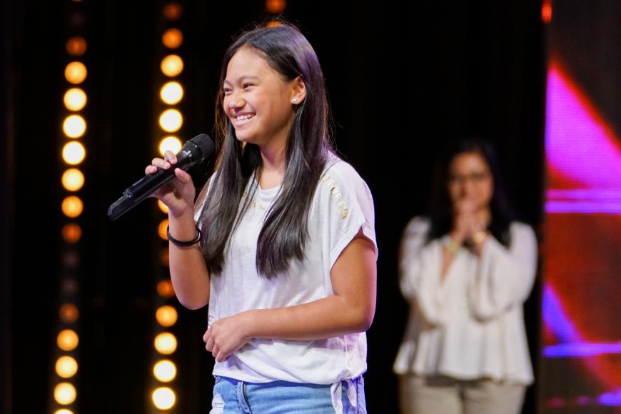 Tiara durfte schon mit ihrem großen Idol singen: Ed Sheeran.