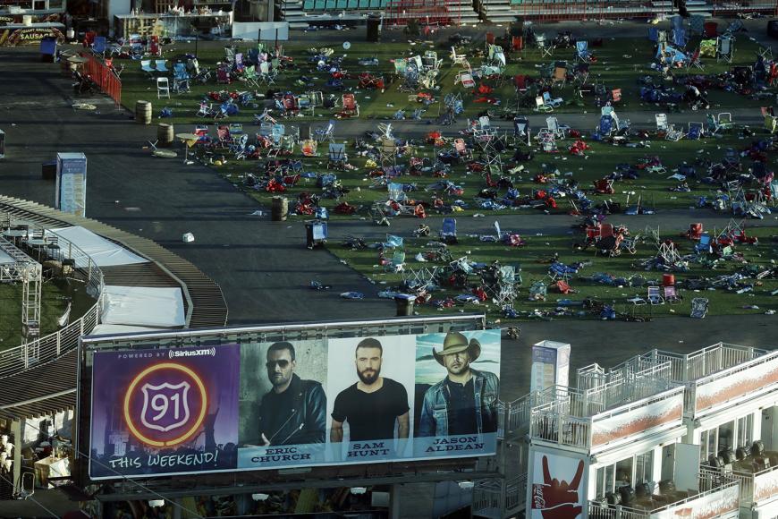 Mindestens 527 weitere Opfer wurden am 1. Oktober auf einem Country-Festival in Las Vegas von Paddock verletzt.