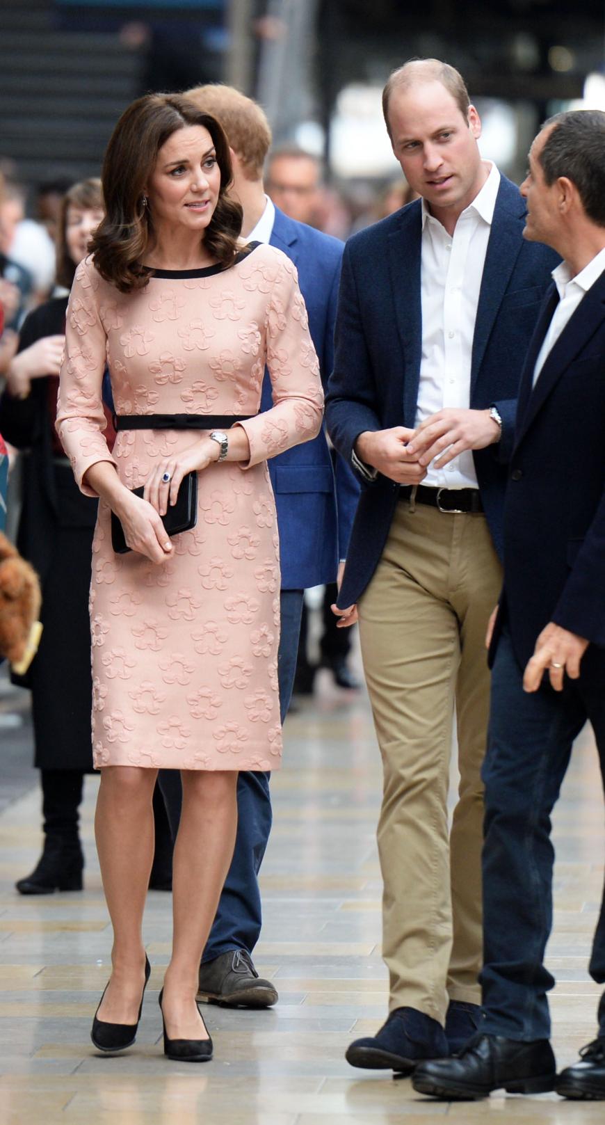 Anfang 2018 wollen Kate und William noch eine Skandinavien-Reise unternehmen. Dann wird der Bauch der jungen Mutter noch deutlich stattlicher sein.