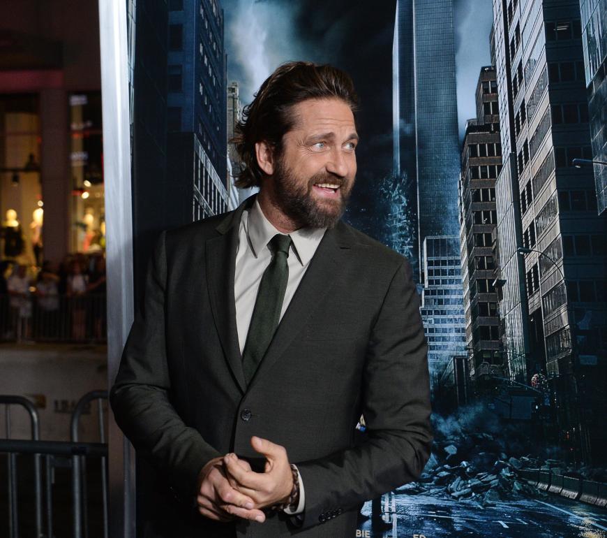 Gerard Butler wurde ins Krankenhaus eingeliefert - weil er sich Bienengift spritzen ließ!