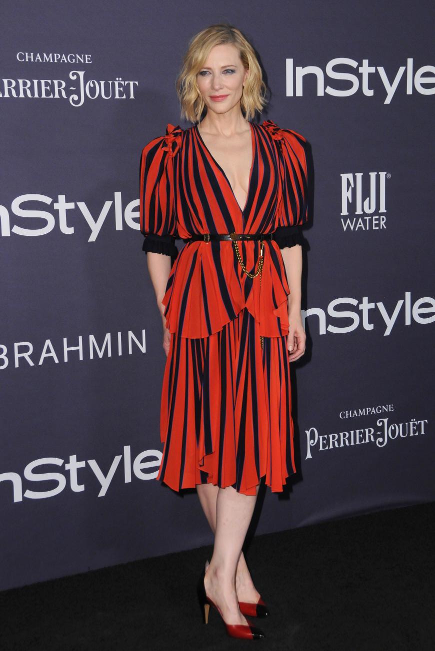 Wow, das Outfit von Cate Blanchett stand der Schauspielerin super und wir konnten uns an der Kombination von Rot und blondem Haar gar nicht sattsehen.