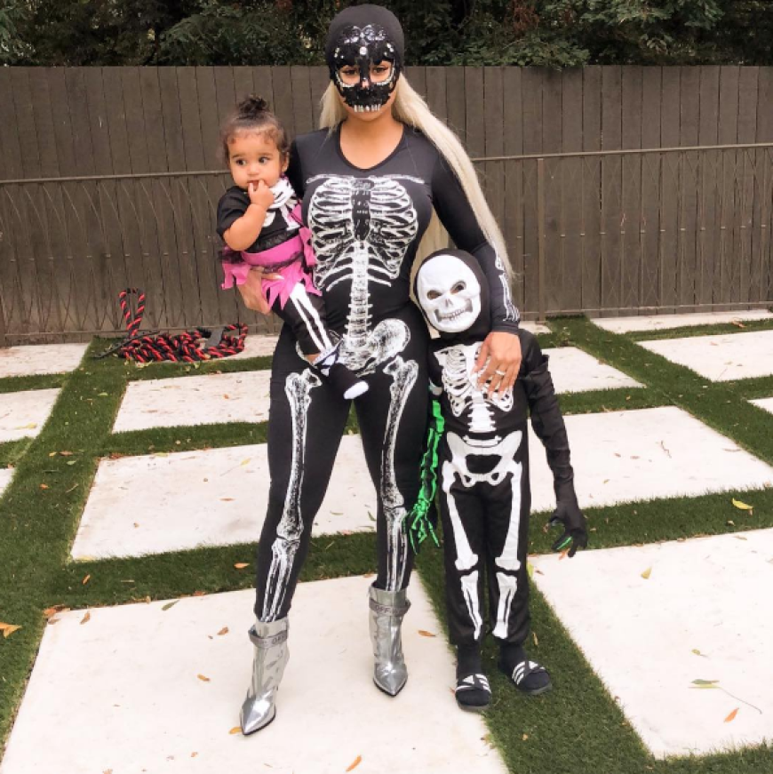 Blac Chyna präsentiert sich zusammen mit ihren Kids Sebastian und Dream als süße Skelett-Familie.