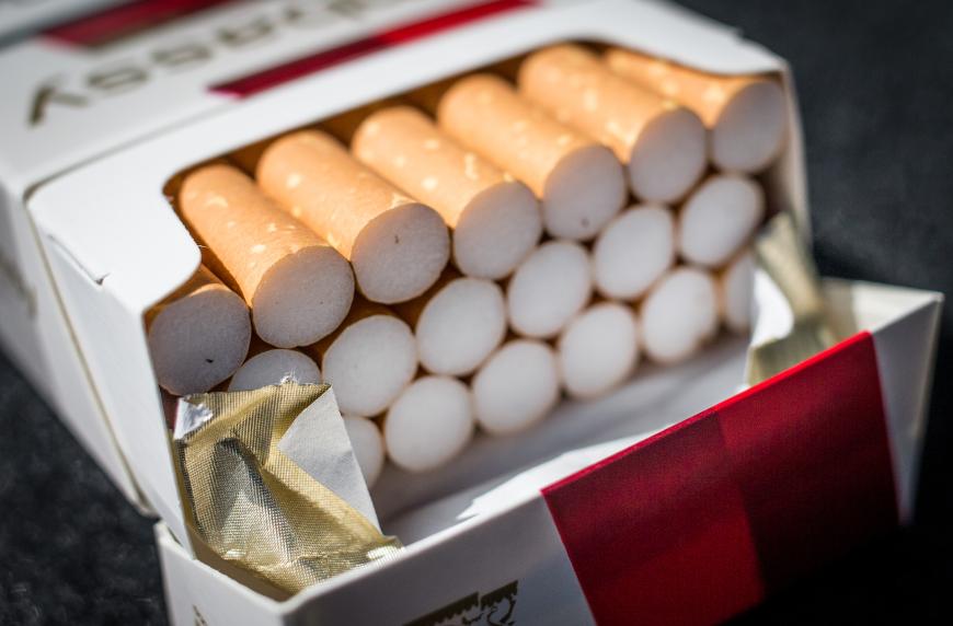 Raucher aufgepasst: Laut Berechnung sollten Zigaretten-Packungen eigentlich 11, 30 Euro kosten! Ob der Preis demnächst wohl wieder steigen wird?