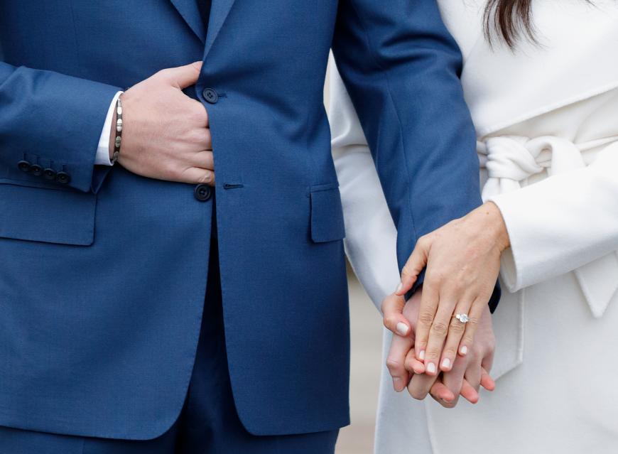 Der Verlobungsring verbindet Meghan mit der