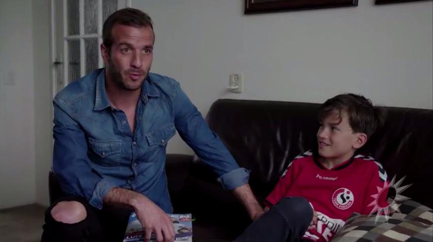 Wie der Vater, so der Sohn: Rafael van der Vaart mit Damian.