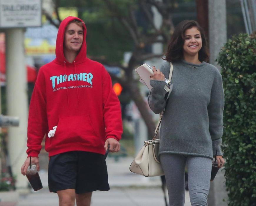 Das On-/Off-Pärchen trennte sich 2013. Zeit kurzem tauchen immer wieder vertraute Bilder der beiden Sänger auf – Selena und Justin sollen tatsächlich wieder ein Paar sein.