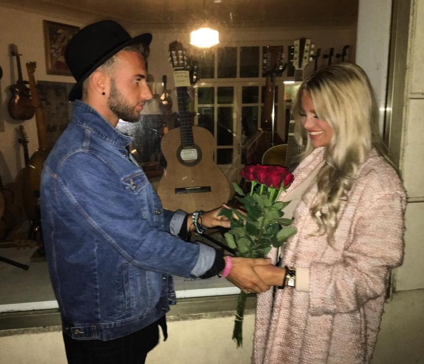 Bei "Love Island" haben sich Stephi und Julian verliebt. Böse Zungen behaupten jedoch, dass das alles geplant gewesen sei.