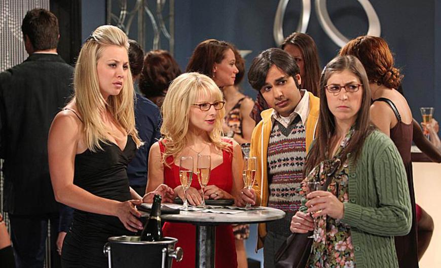 Melissa Rauch (2.v.l.) gehört zu den sieben Hauptstars aus