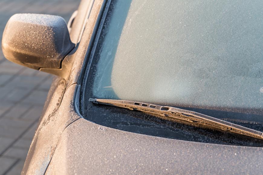 Bei eisigen Temperaturen ließen Eltern in Erfurt ihren Sohn im Auto zurück.