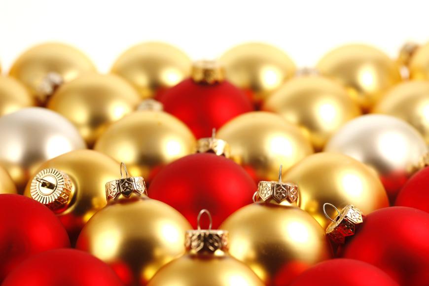 Auch Stars feiern Weihnachten - es ist nur alles etwas größer.