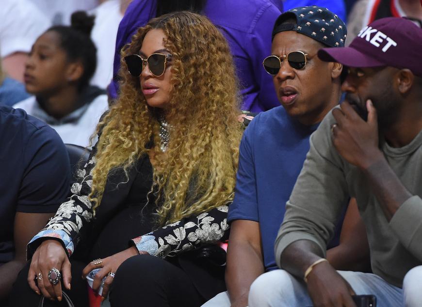 Erst vor einigen Wochen machte Jay-Z die Untreue zu seiner Frau Beyoncé publik, doch die Sängerin scheint ganz und gar nicht davon begeistert zu sein. 