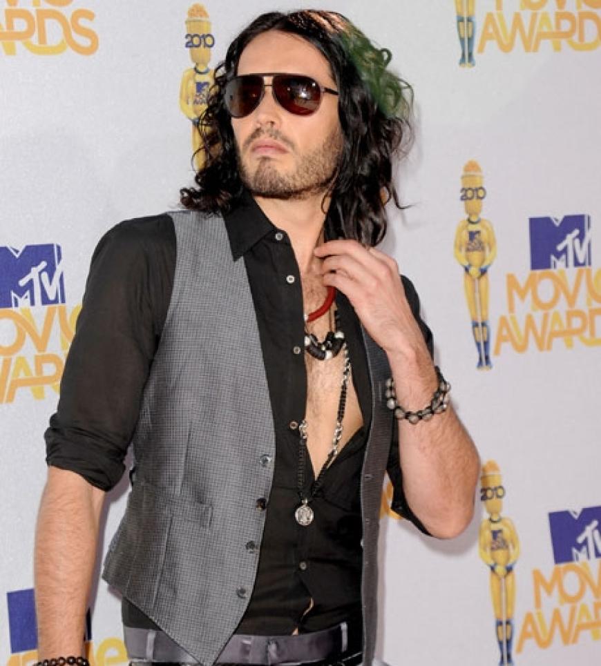 Komiker Russell Brand stellte sich leider nur solo fürs Foto auf. Seine Verlobte Katy Perry war an dem Abend sehr beschäftigt