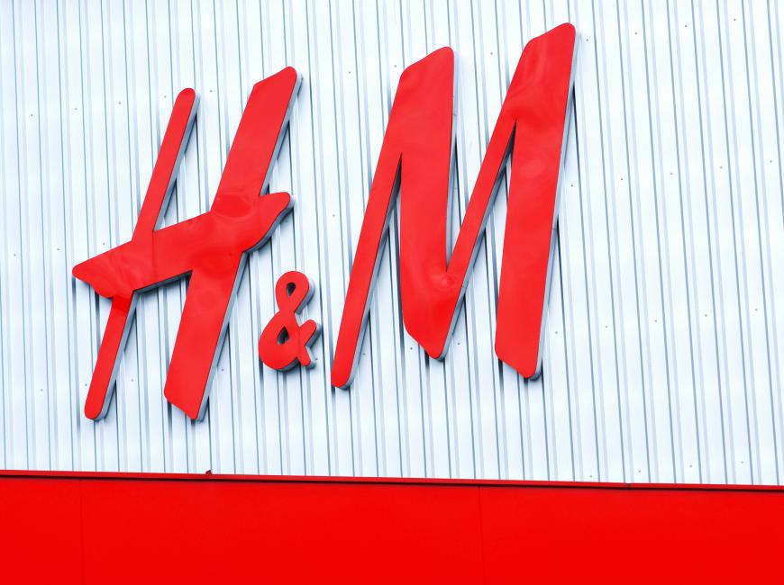 H&M launcht eine neue Marke, die nur von Influencern designt wird: /Nyden