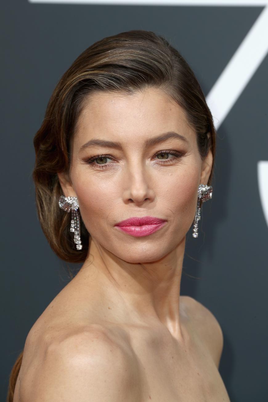 Unglaublich heiß sah Jessica Biel auf dem roten Teppich der Golden Globes aus!