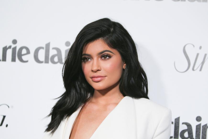 Seit September kursieren die Schwangerschafts-Gerüchte um Kylie Jenner. Jetzt soll der Reality-Star wieder Single sein.