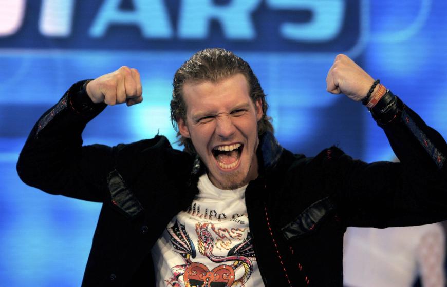 Tobias Regner heißt der Glückliche, der 2006 mit seiner rockigen Stimme die Zuschauer überzeugen konnte. Seine Sieger-Single „I Still Burn“ wurde mit Platin ausgezeichnet und sein erstes Album bekam Gold. Kein Wunder, dass dies im 2007 sogar zwei Nominierungen für den „Echo“ einbringen konnte.