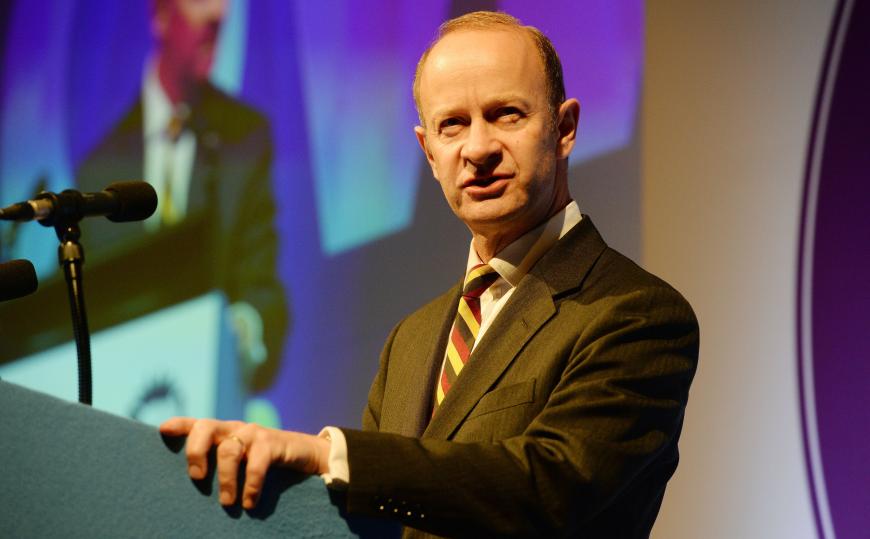 Die Tochter des Politikers Henry Bolton hetzte jetzt gegen die Verlobte von Prinz Harry.