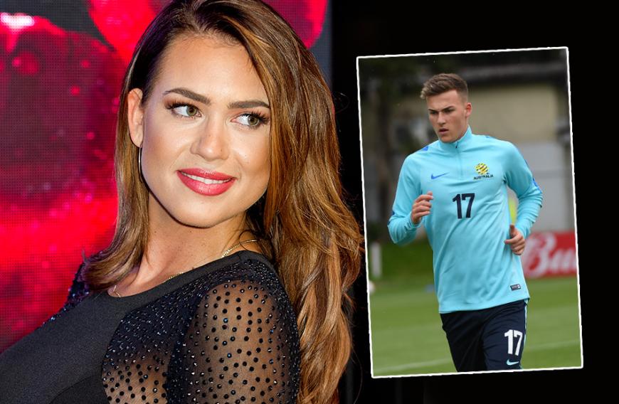 Jessica Paszka scheint ein Auge auf Kicker Ajdin Hrustic geworfen zu haben - zumindest sendete sie ihm im Netz süße Grüße.