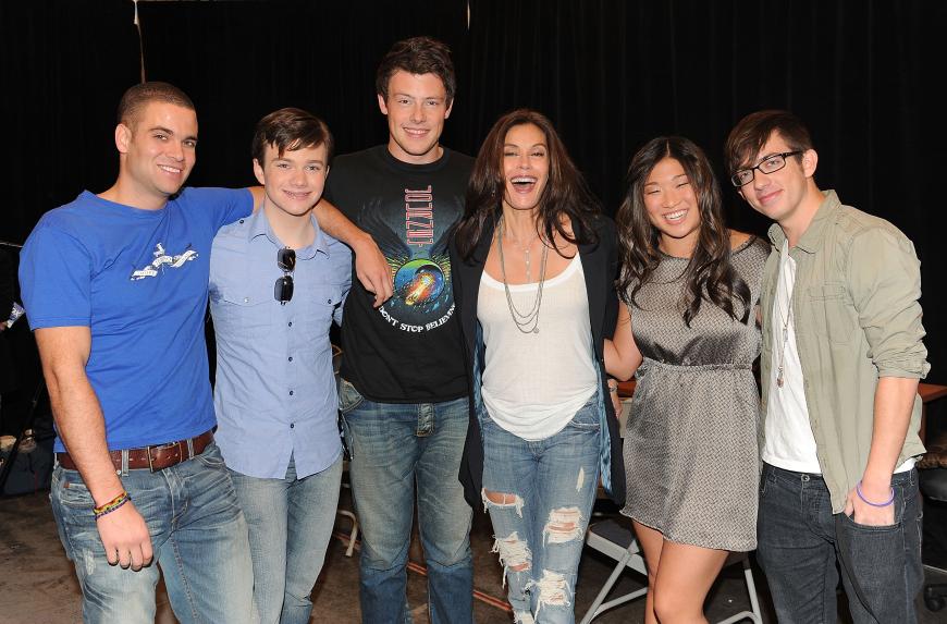 In der Teenie-Serie „Glee” spielte Mark Salling die Rolle von Noah „Puck” Puckermann.