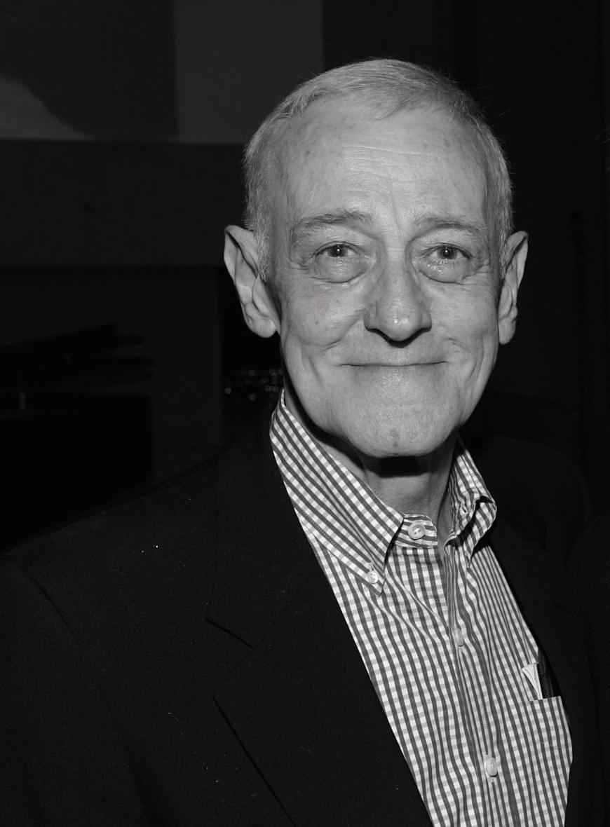Schauspieler John Mahoney ist am 4. Februar im Alter von 77 Jahren in Chicago verstorben. Der Schauspieler wurde vor allem durch seine Rolle als Martin Crane in der US-Serie „Frasier“ bekannt. Für seine Paraderolle wurde Mahoney mehrfach für einen Emmy und Golden Globe nominiert. Über 35 Jahre lang war er in zahlreichen Hollywood-Produktionen zu sehen, zuletzt bis 2014 in der Serie „Hot in Cleveland“.
