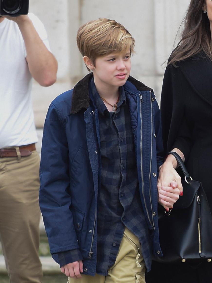 Gehört Papa Brad Pitt für Shiloh etwa nicht mehr zur Familie?