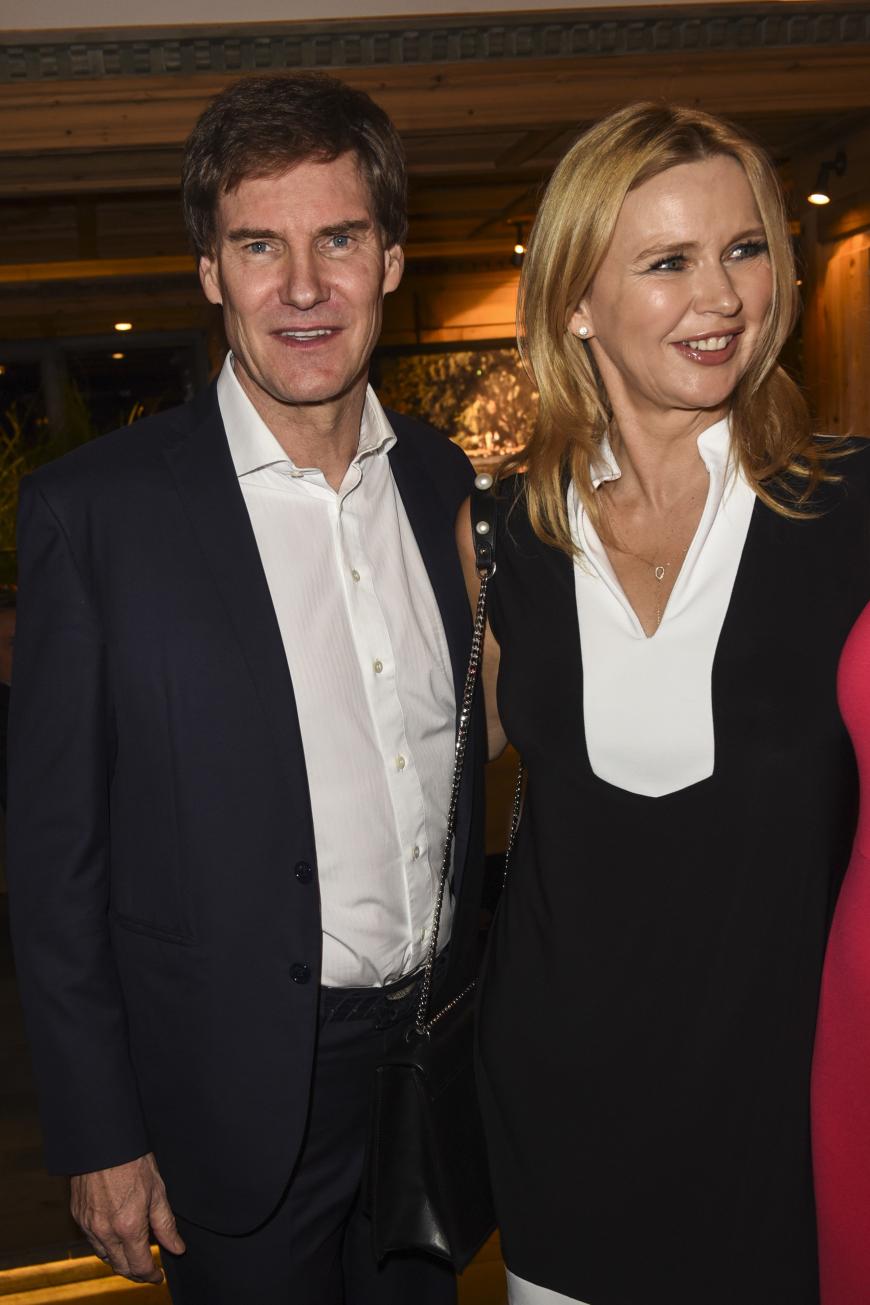 Die Höhle der Schoßhündchen: Carsten Maschmeyer und Veronica Ferres sind auf den Hund gekommen.