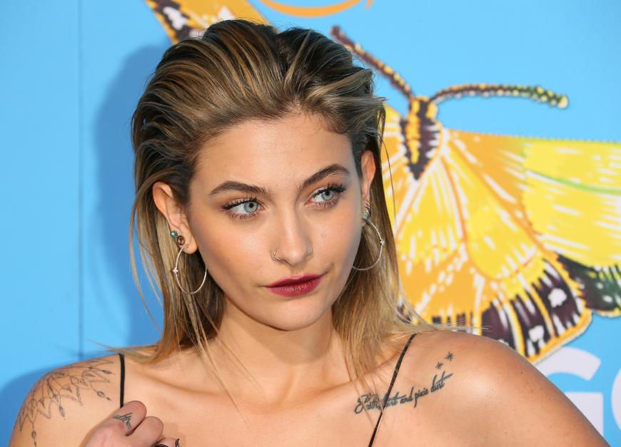 Paris Jackson ist wütend. Sie will nicht, dass ihre Hautfarbe retuschiert wird.