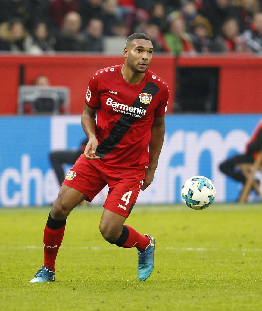 Jonathan Tah spielt seit 2015 für den Bundesligisten Bayer 04 Leverkusen.