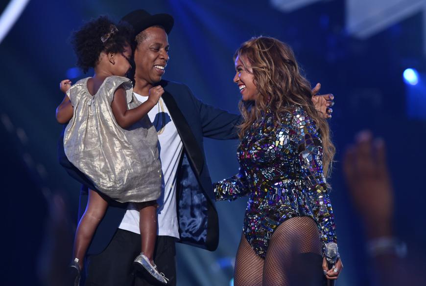 Schon von klein auf steht Blue Ivy im Mittelpunkt der Öffentlichkeit.