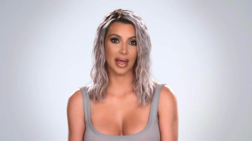 Ups, Kim Kardashian hat da wohl nicht richtig aufgepasst und postete ein mega peinliches Foto auf Instagram mit einem fetten Photoshop-Fail.