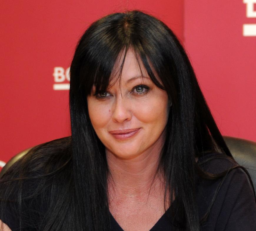 Shannen Doherty versucht trotz Angst positiv zu bleiben. Doch das ist verständlicherweise nicht immer leicht.