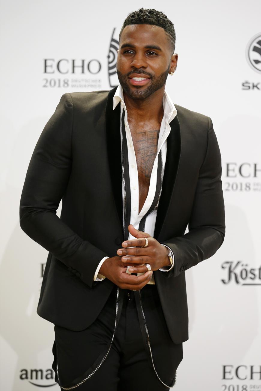US-Sänger Jason Derulo freut sich auf seinen Auftritt bei der Eröffnung der Fußball-Weltmeisterschaft in Russland.