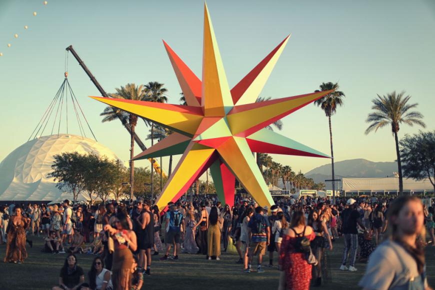 Das Coachella lockt tausende Besucher an - und ein riesiges Staraufgebot!