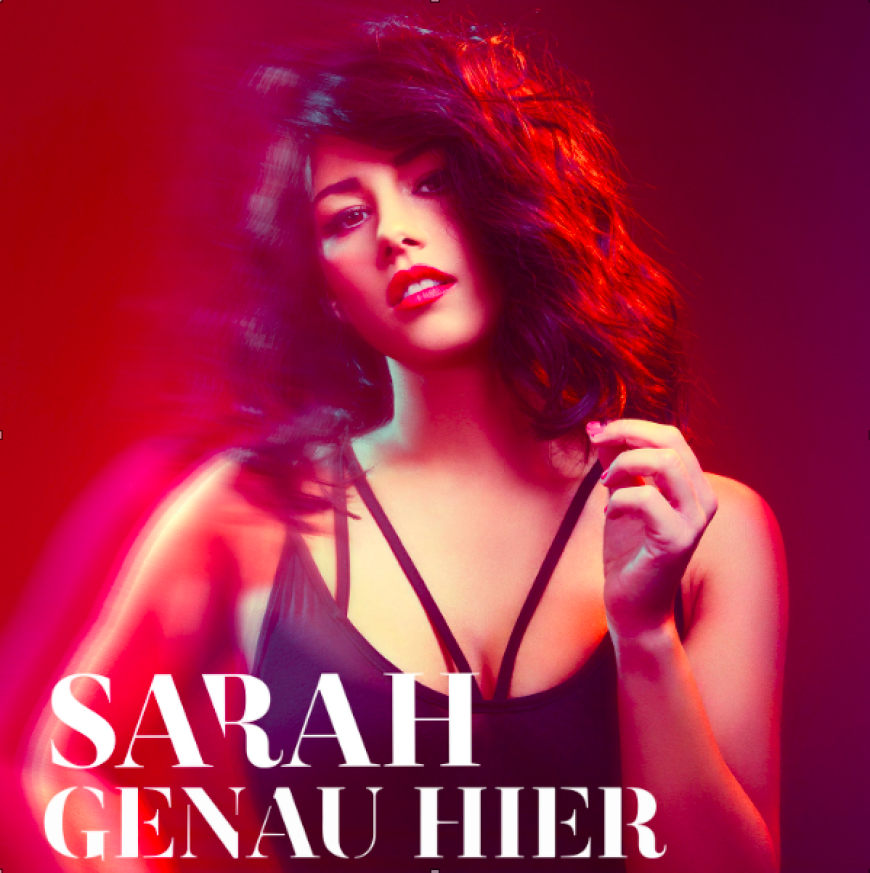 Seit Freitag ist Sarah Lombardis neue Single „Genau hier“ auf dem Markt und schon jetzt kann die Sängerin einen Chart-Erfolg auf iTunes feiern.