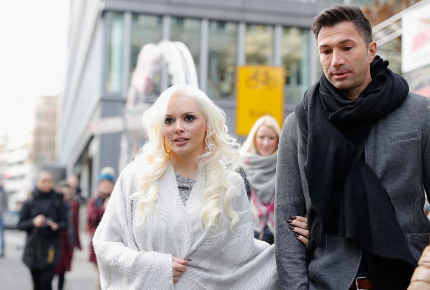 Nach seinem Unfall mit Tochter Sophia hat Lucas Cordalis starke Schmerzen. Wie schlimm ist seine Verletzung wirklich?