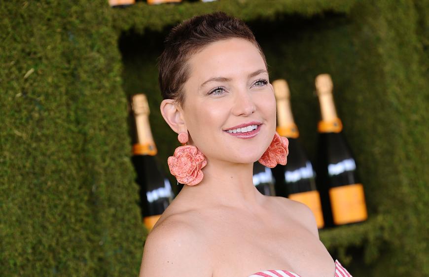 Endlich zeigt uns Kate Hudson ihren schönen Babybauch!