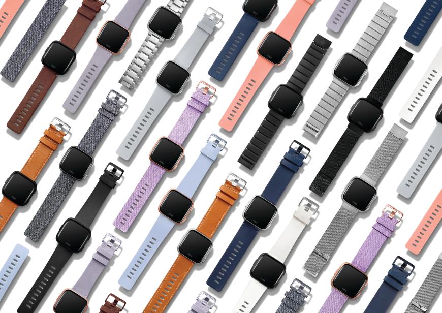Die Uhr ist in drei Farben und mit diversen Armbändern erhältlich.