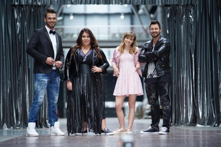 Im großen DSDS-Finale wollten die vier Finalisten dem verstorbenen DJ Avicii gedenken - doch die Zuschauer schienen wenig begeistert...